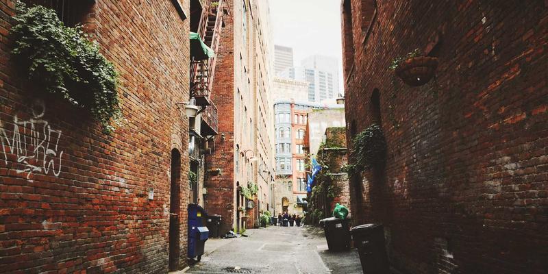 无追索权贷款：商业地产投资的智慧之选与风险隔离利器 | Zen Finance 深度解析