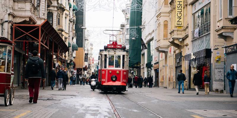 驾驭金融未来：Zen Finance的贷款服务与专业房贷建议指南